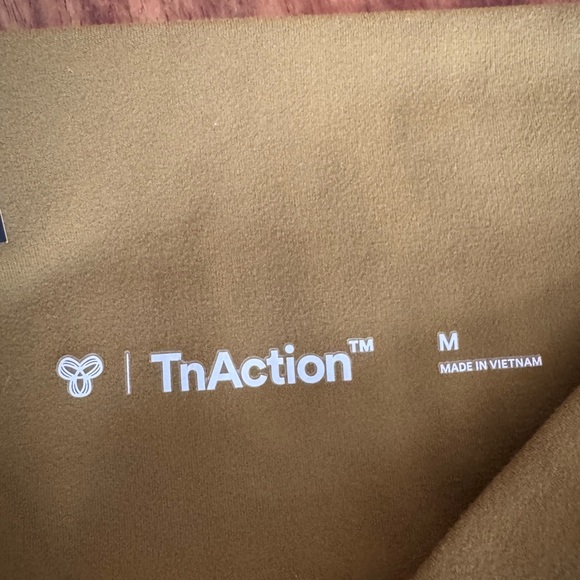 TnaBUTTER Olive Green Women’s High-Waist Bike Shorts brand new with tags - Picture 8 of 8